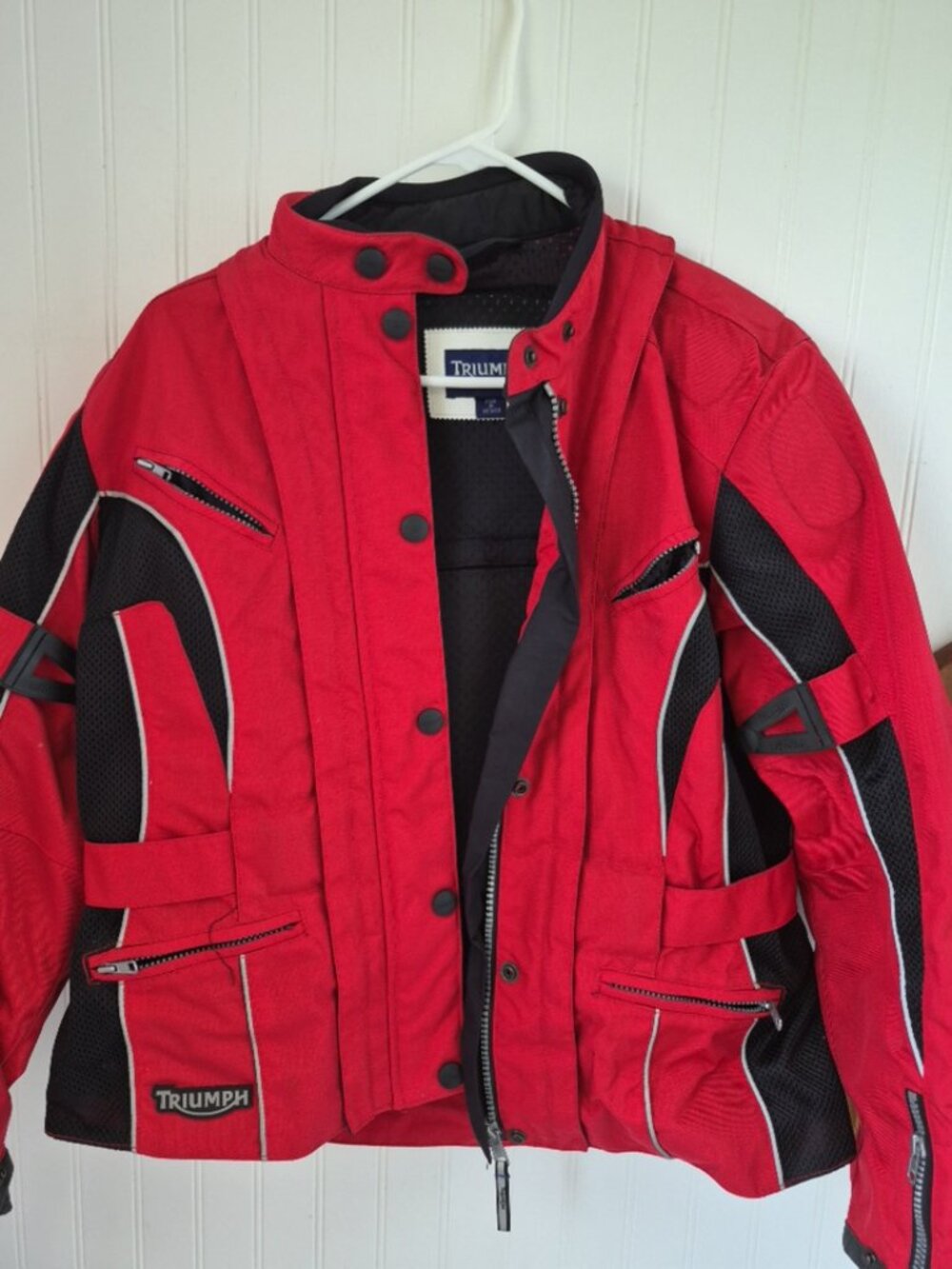 Triumph Motorcycle Jacket Full Zip Red / Black   Men's   Adult Size 2L